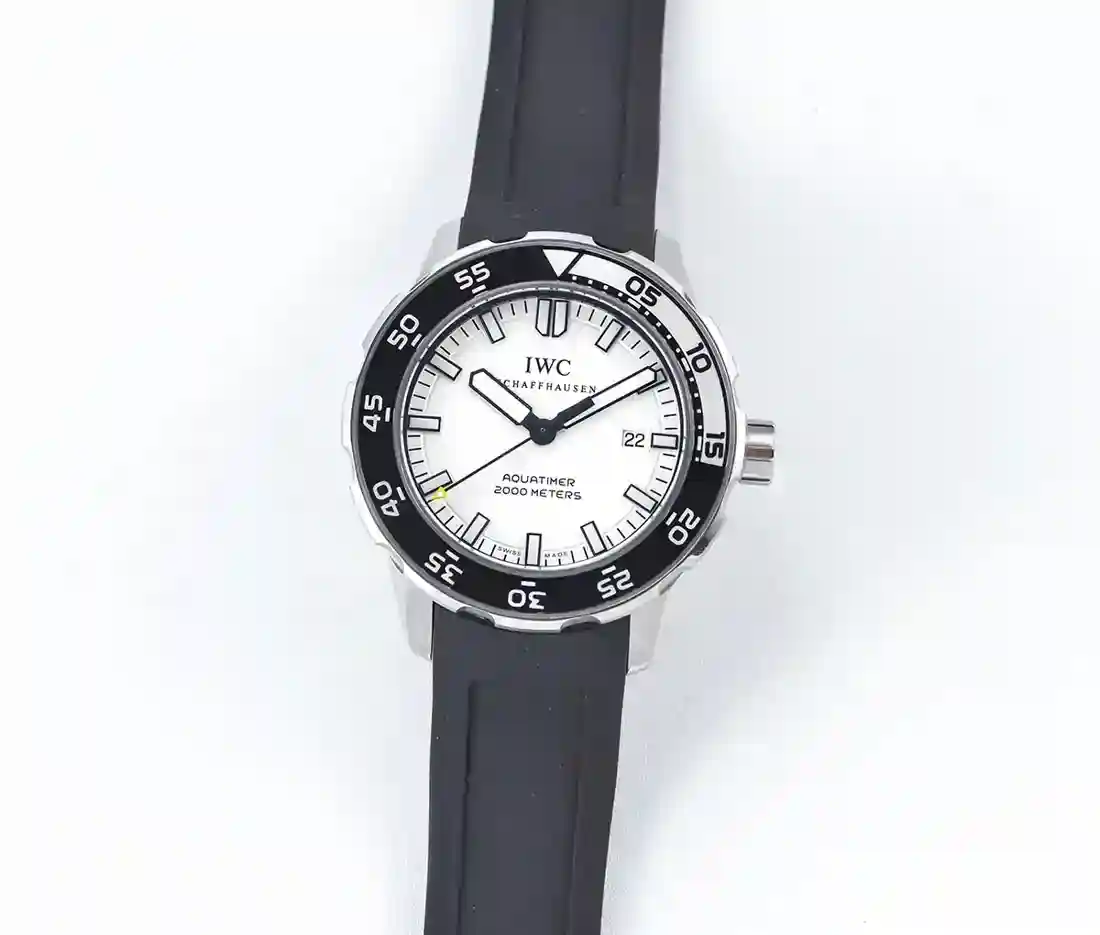 IWC 아쿠아타이머 46mm 화이트 다이얼 SS RU