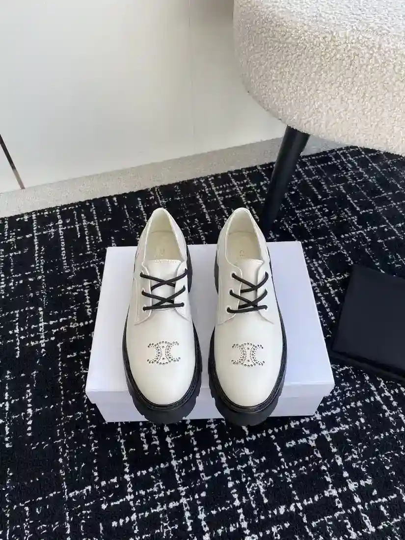 Celine 24ss 셀린느 로퍼