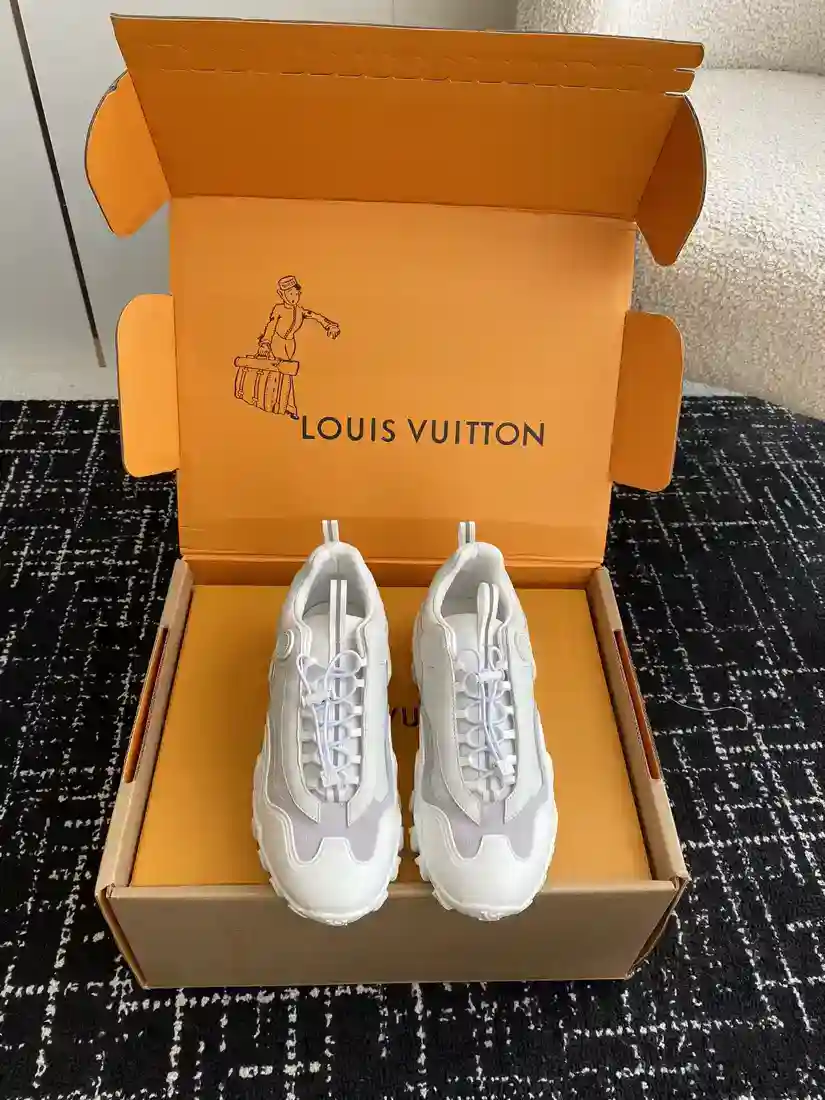 louis vuitton ss24 new arrival 루이비통 LV러시 스니커즈